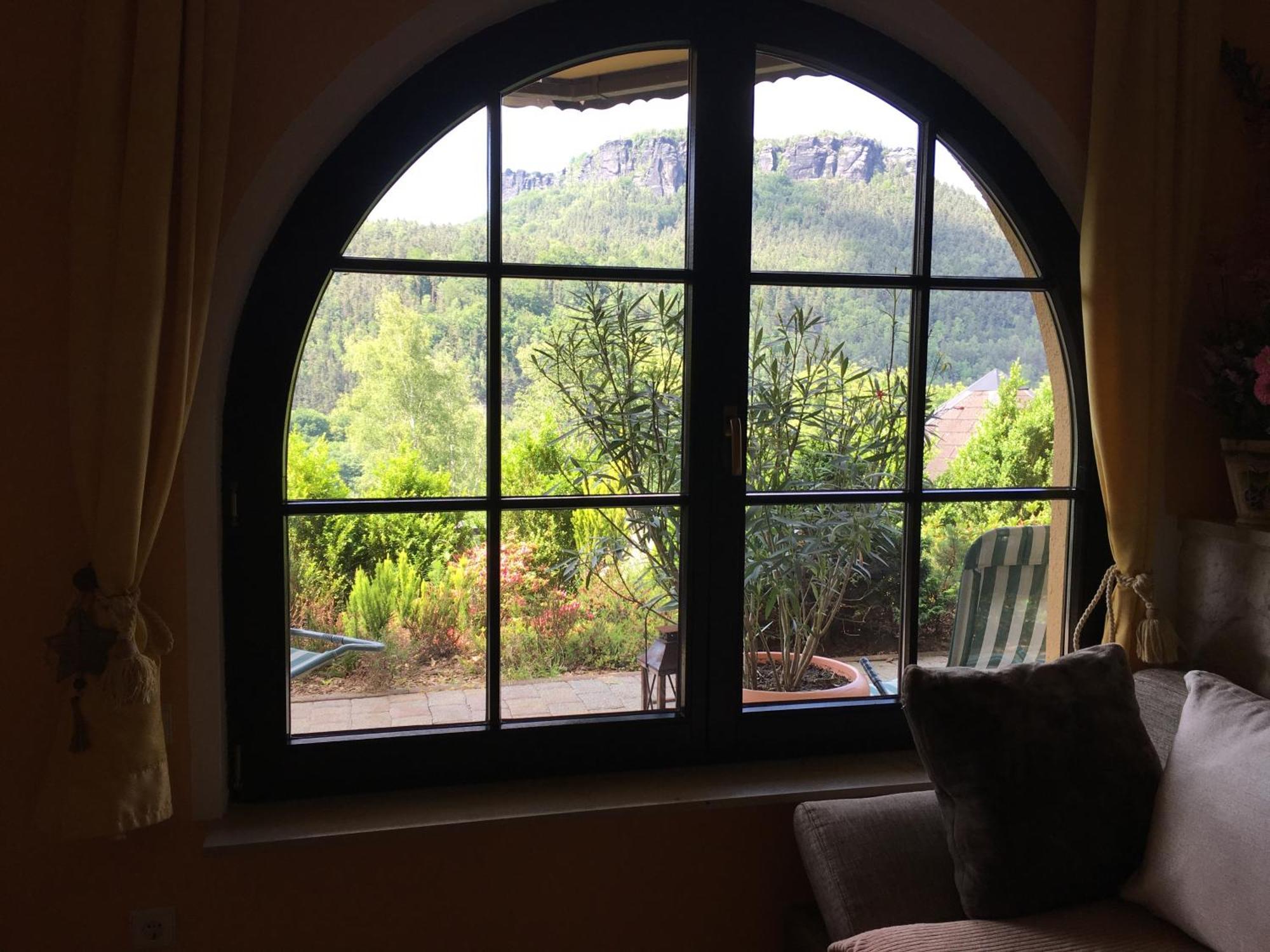 Ferienwohnung 1 Festungsblick Königstein an der Elbe Buitenkant foto