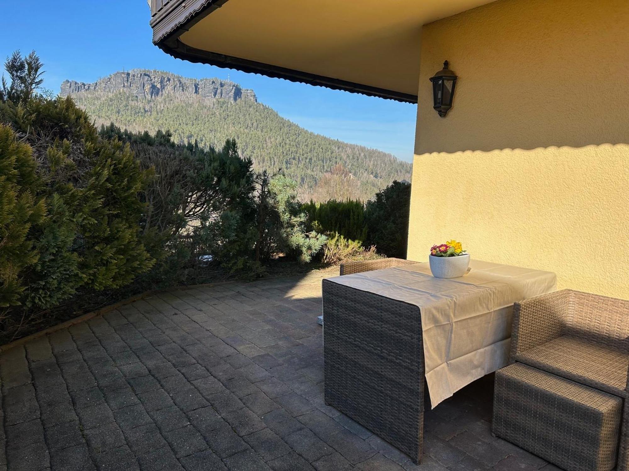 Ferienwohnung 1 Festungsblick Königstein an der Elbe Buitenkant foto